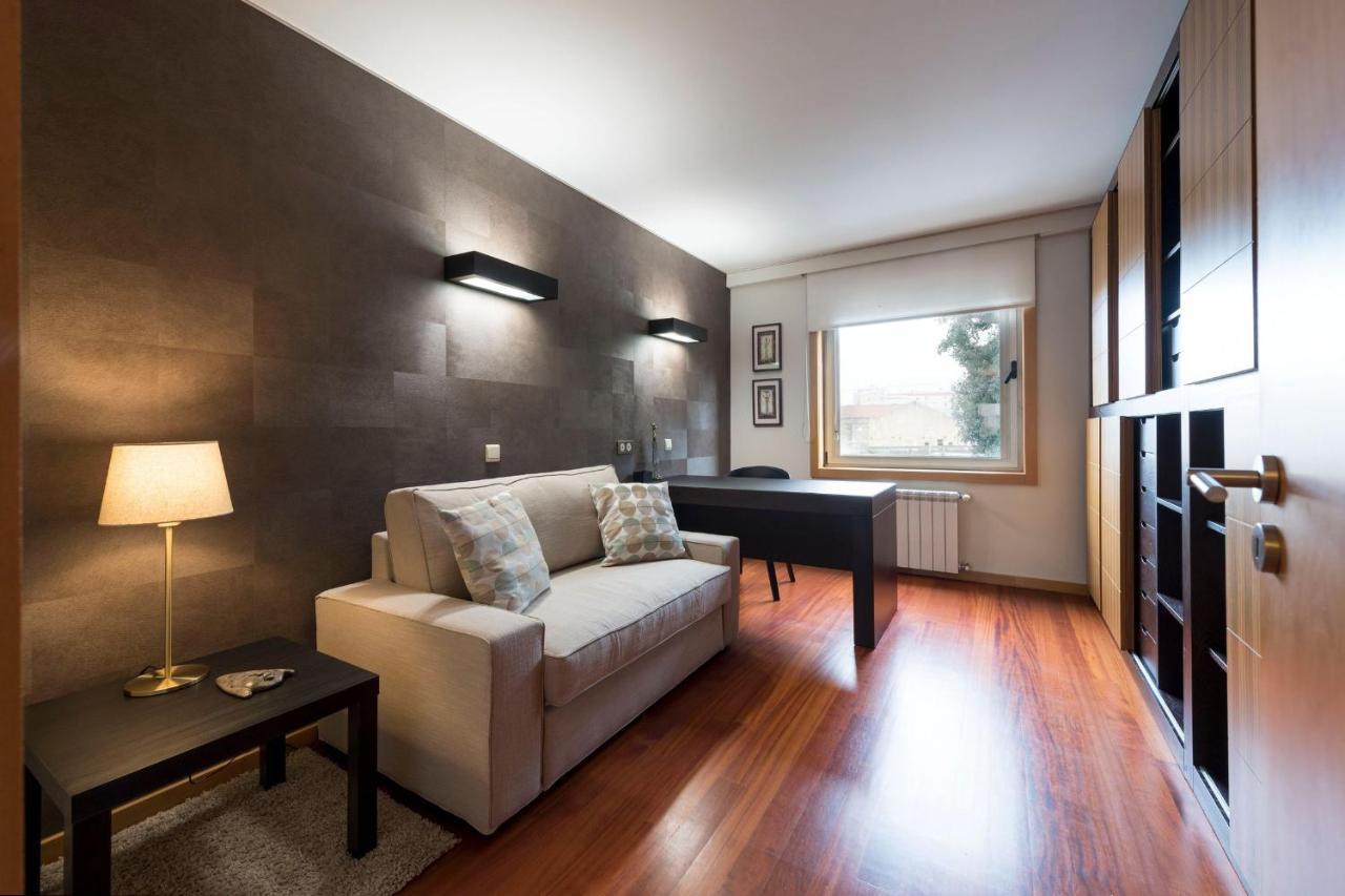 Lovelystay - Oporto Beach Apartment With 2 Free Parking Spots Matosinhos  Exterior foto