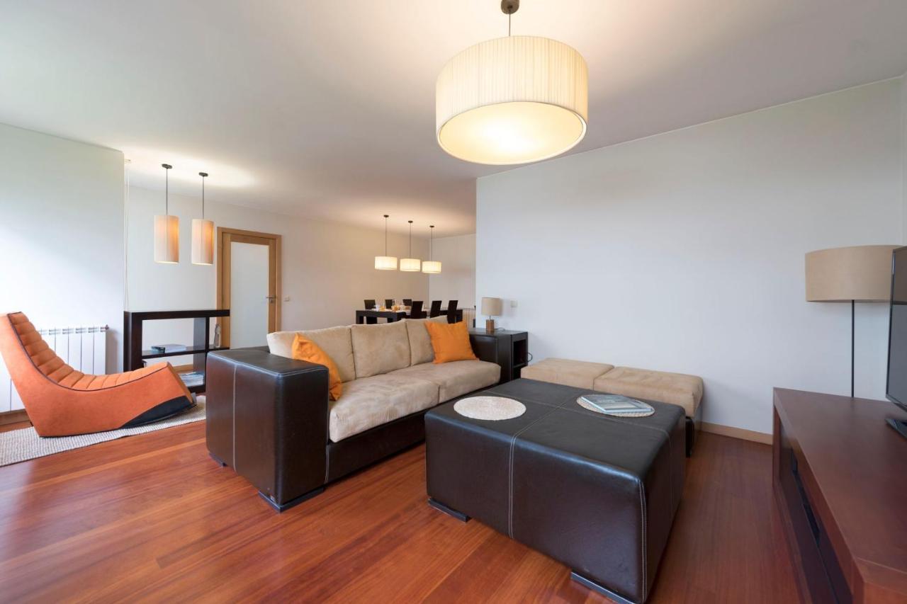 Lovelystay - Oporto Beach Apartment With 2 Free Parking Spots Matosinhos  Exterior foto