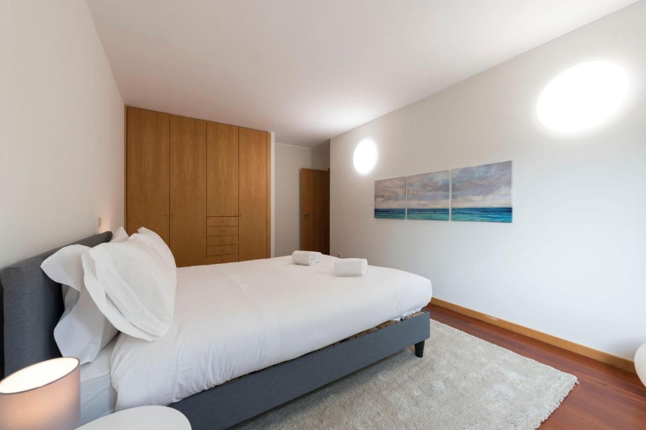 Lovelystay - Oporto Beach Apartment With 2 Free Parking Spots Matosinhos  Exterior foto